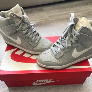 Nike wedge dunks